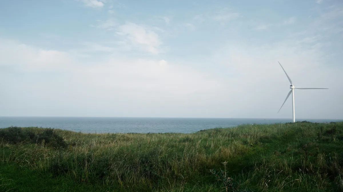 Political agreement amends tax treatment of long-term price hedging contracts