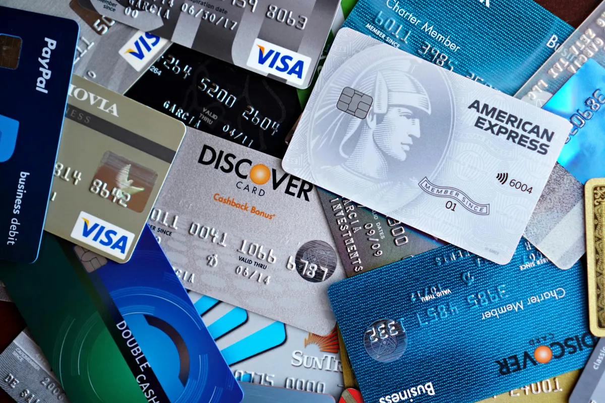 Modtagere af Visa og Mastercard bør tjekke prisen