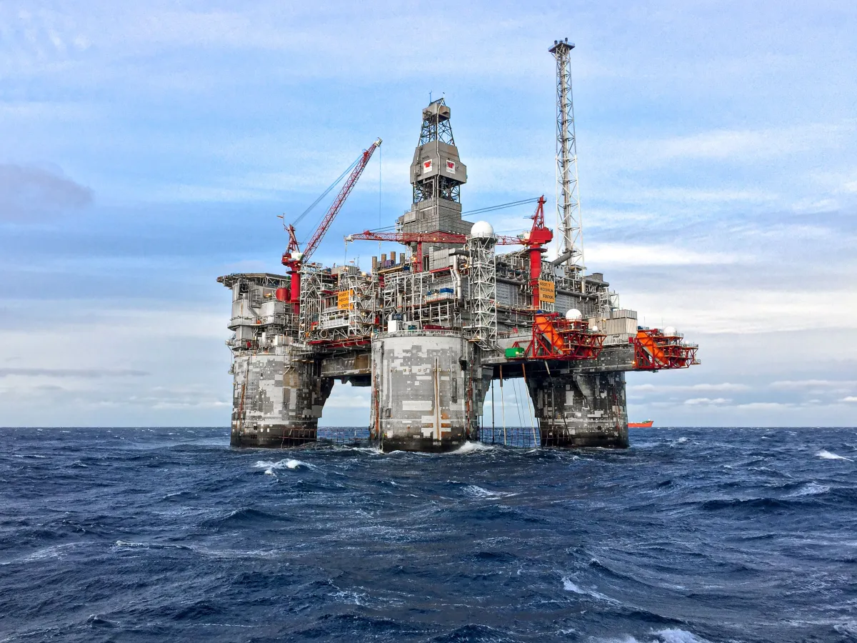 Focus on temporary work agencies and equal treatment of hired in resources offshore